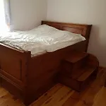 Séjour chez l'habitant Alex *