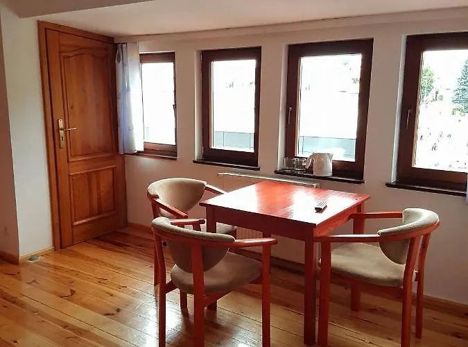 Alloggio in famiglia Alex *